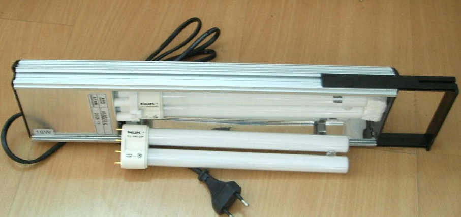 18W手持式UV膠水固化機(jī)